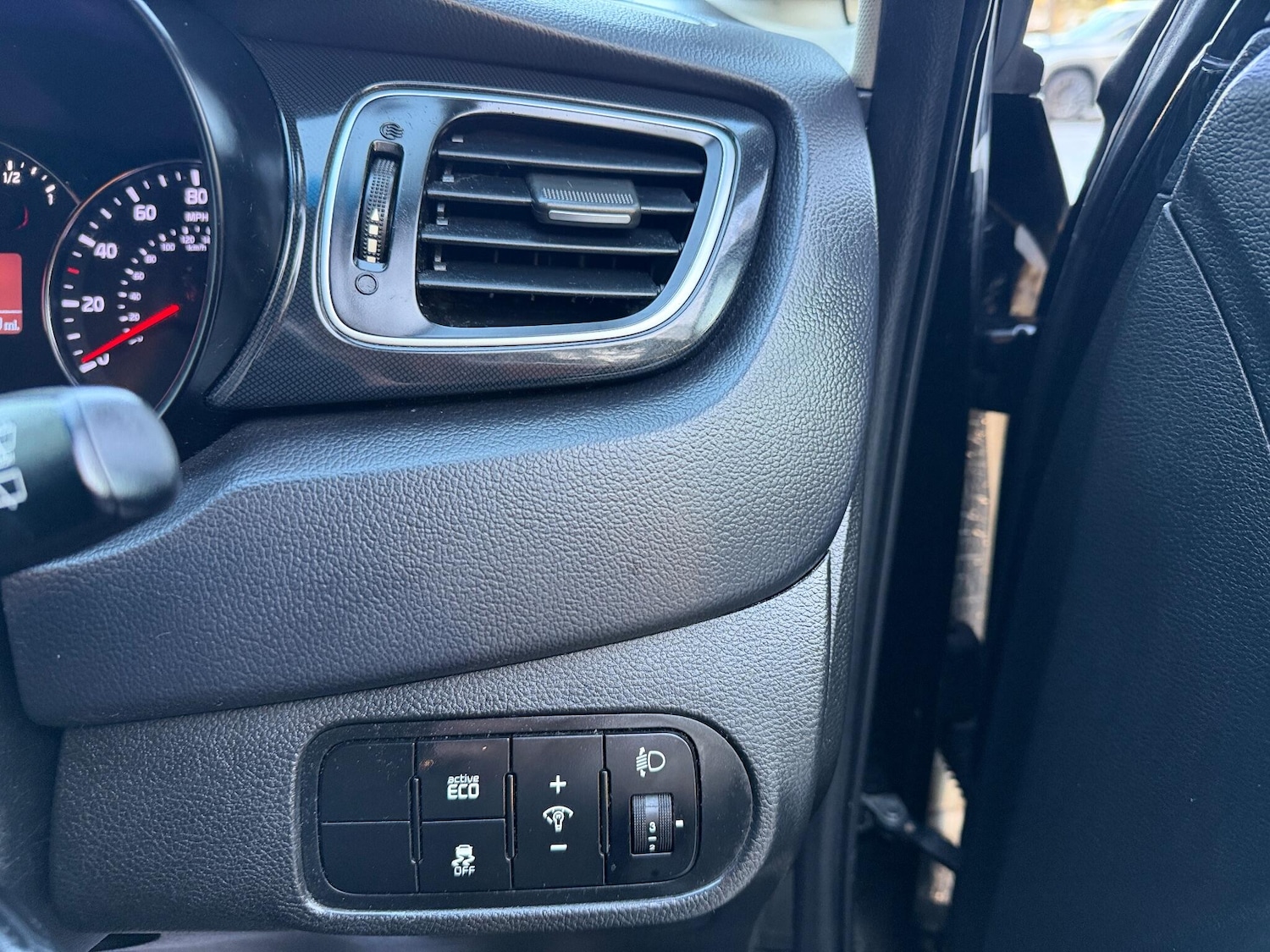 Used Kia Carens 2014 for sale - 77091733: Photo 36