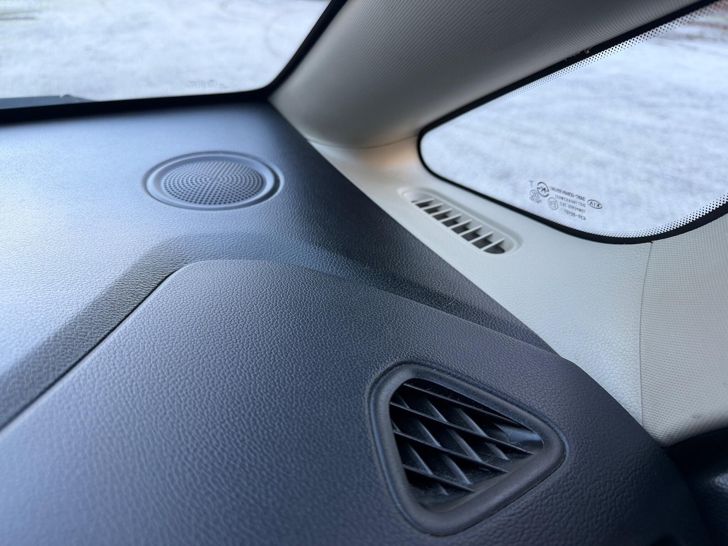 Used Kia Carens 2014 for sale - 77091733: Photo 48