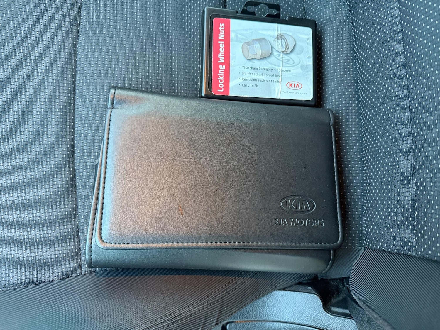 Used Kia Carens 2014 for sale - 77091733: Photo 50