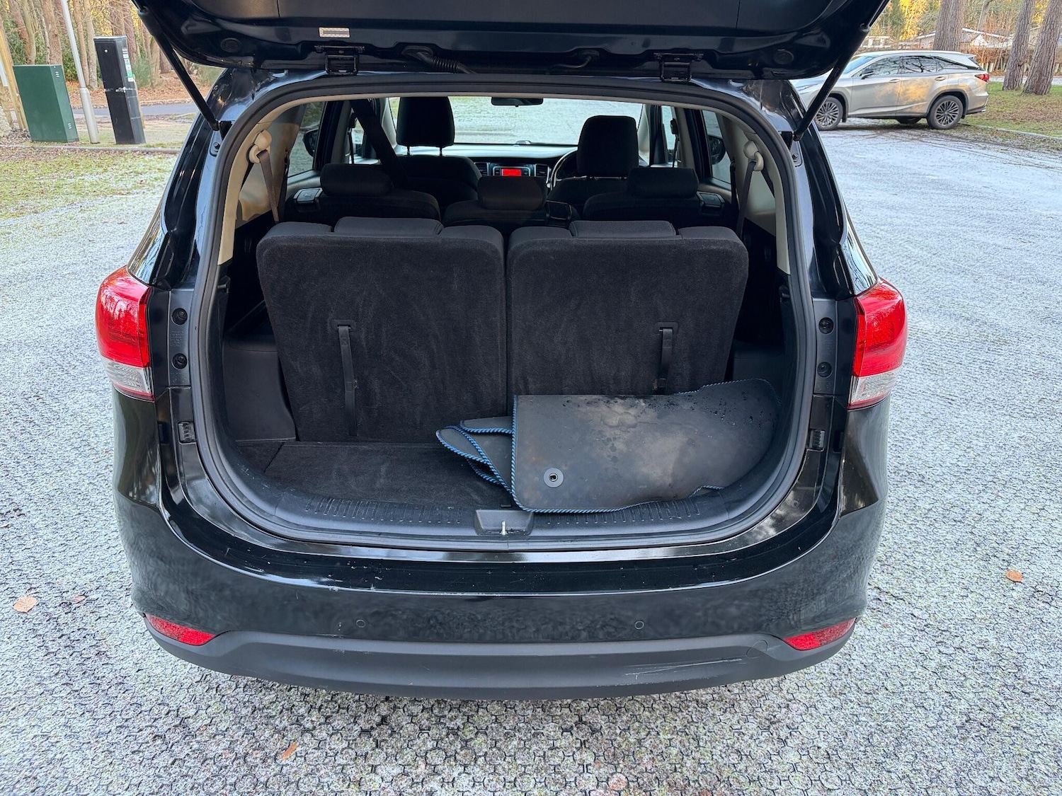 Used Kia Carens 2014 for sale - 77091733: Photo 51