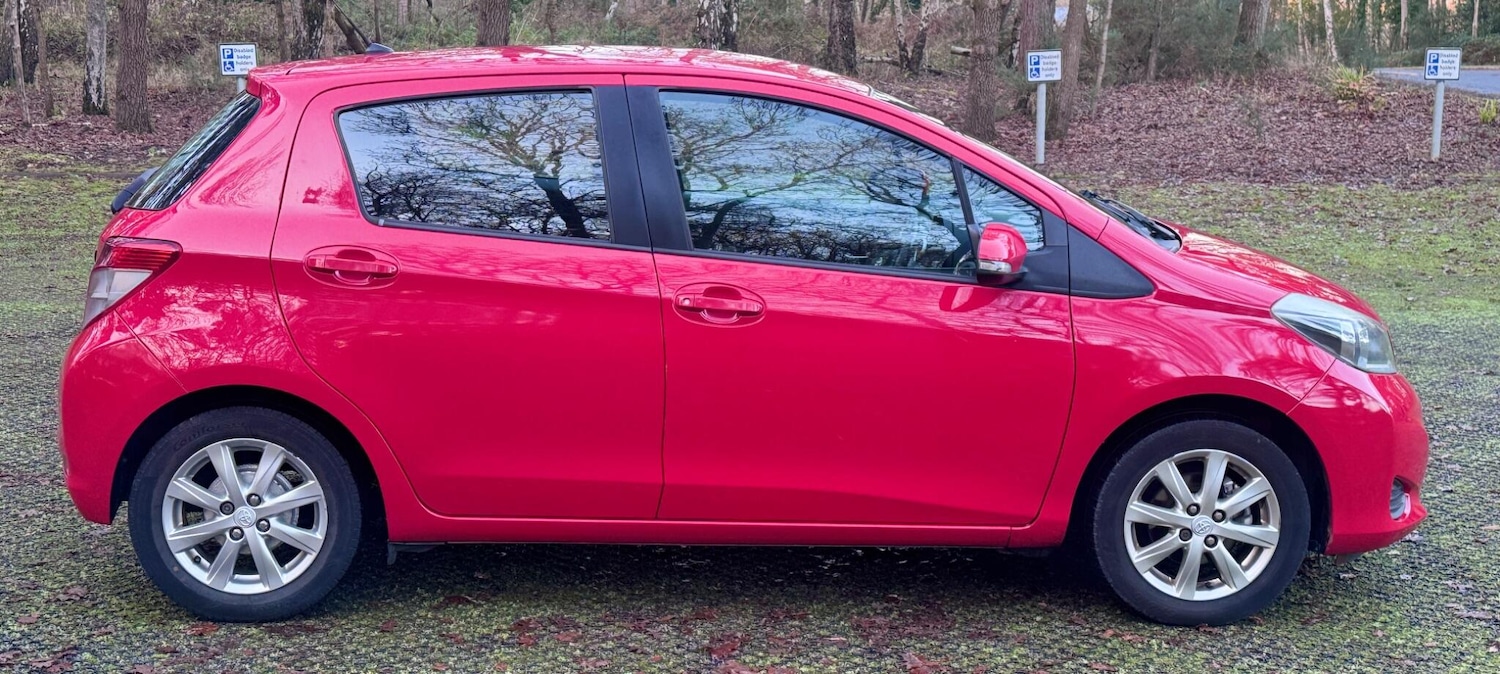 Used Toyota Yaris 2011 for sale - 77039739: Photo 10