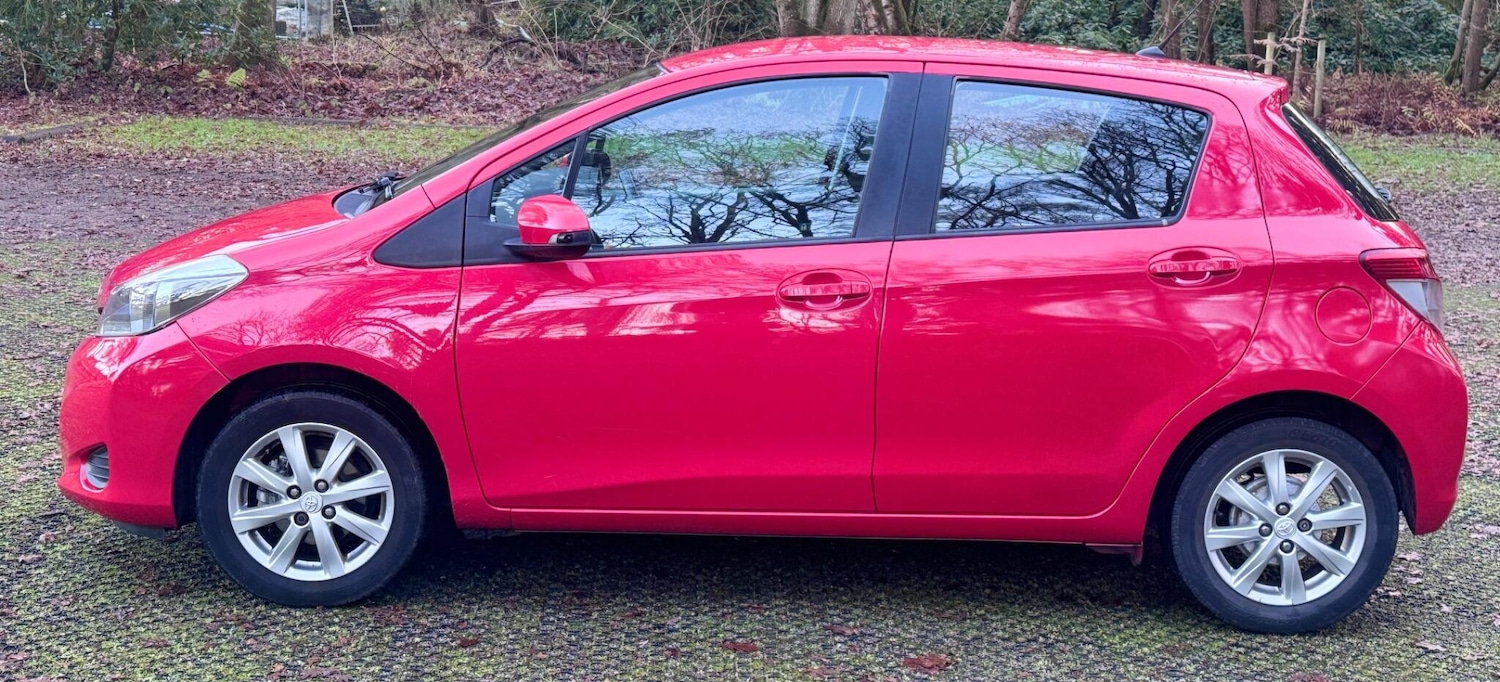 Used Toyota Yaris 2011 for sale - 77039739: Photo 12