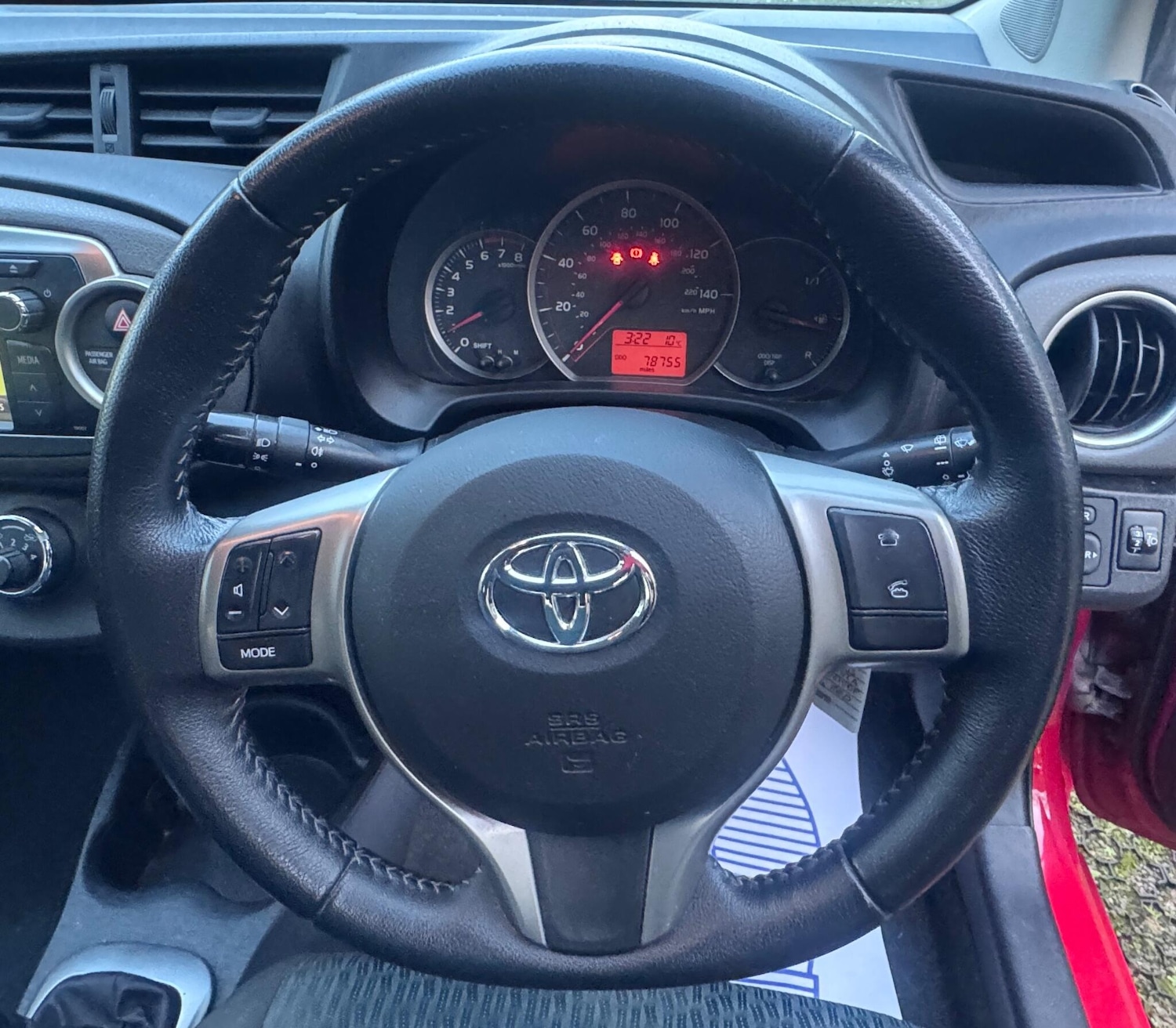 Used Toyota Yaris 2011 for sale - 77039739: Photo 26