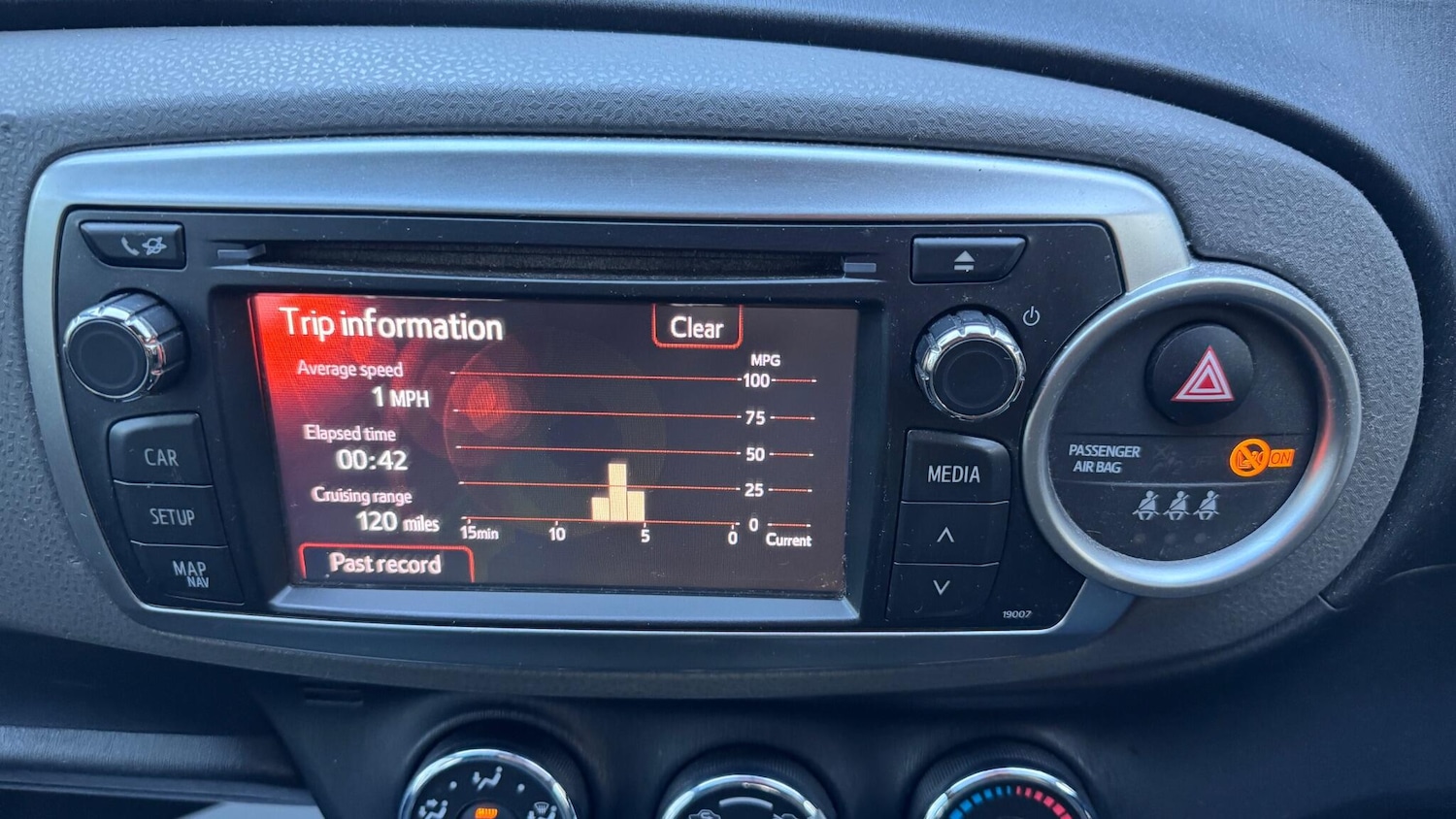 Used Toyota Yaris 2011 for sale - 77039739: Photo 38