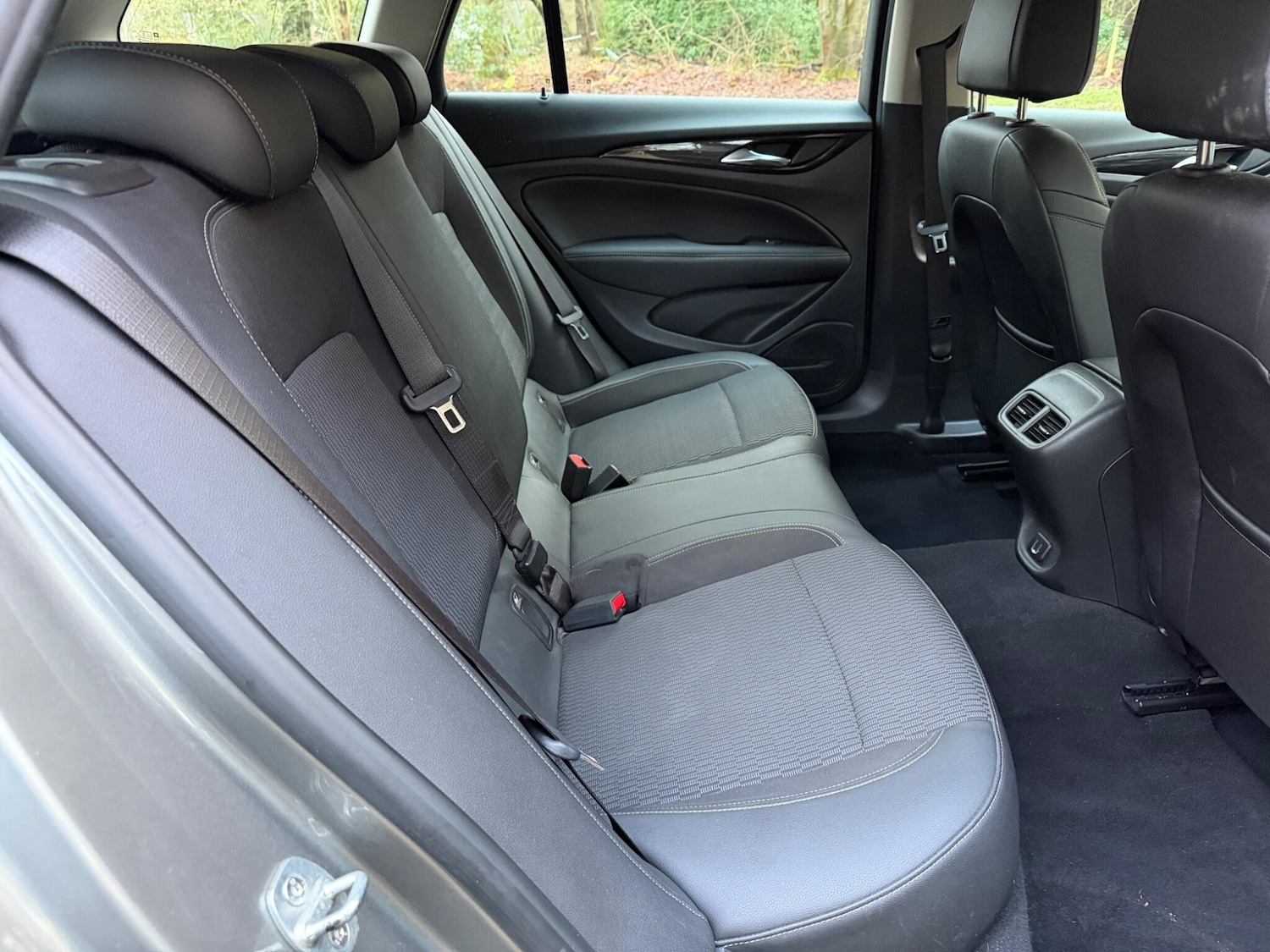 Used Vauxhall Insignia for sale - 77242468: Photo 4