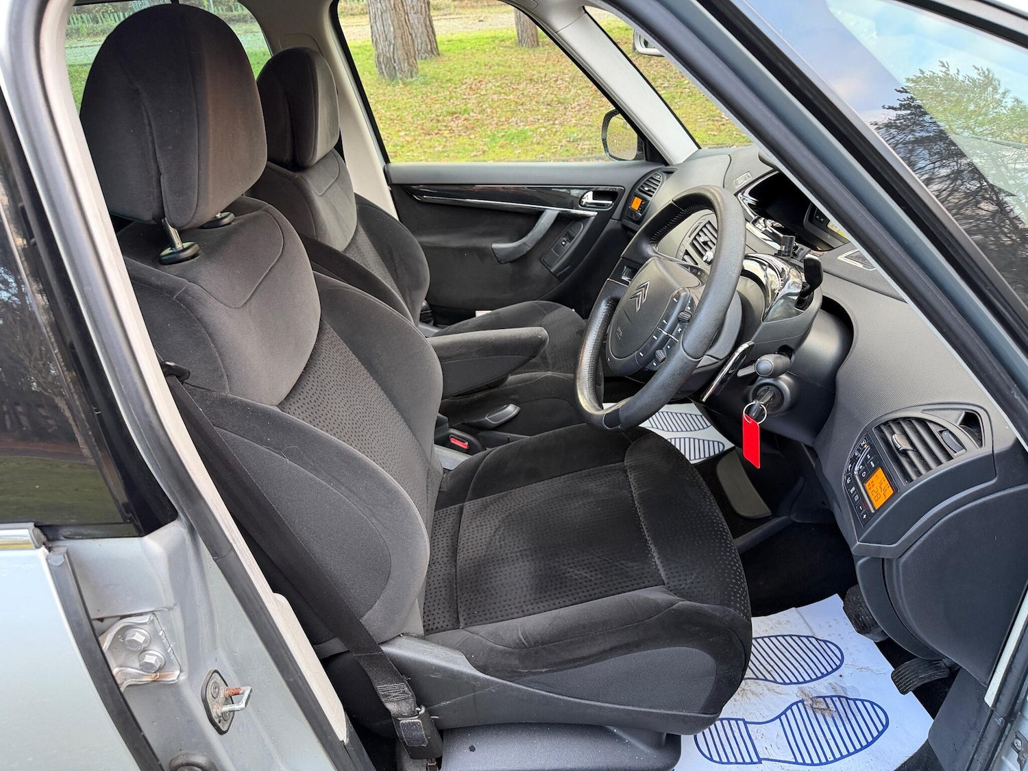 Used Citroen C4 Grand Picasso 2010 for sale - 77039738: Photo 16