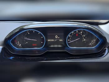 Used Peugeot 2008 2014 for sale - 79711470: Photo