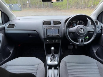Used Volkswagen Polo 2014 for sale - 79189044: Photo