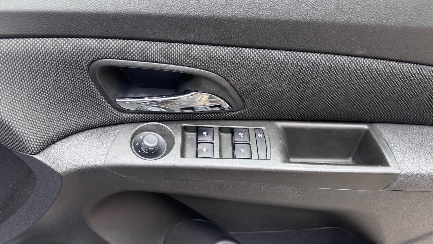 Used Chevrolet Cruze for sale - 77358747: Photo 21