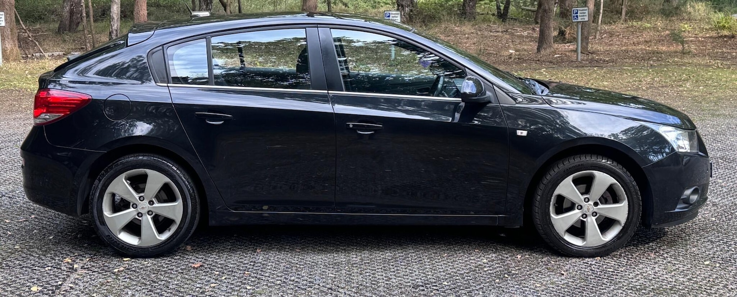 Used Chevrolet Cruze for sale - 77358747: Photo 6