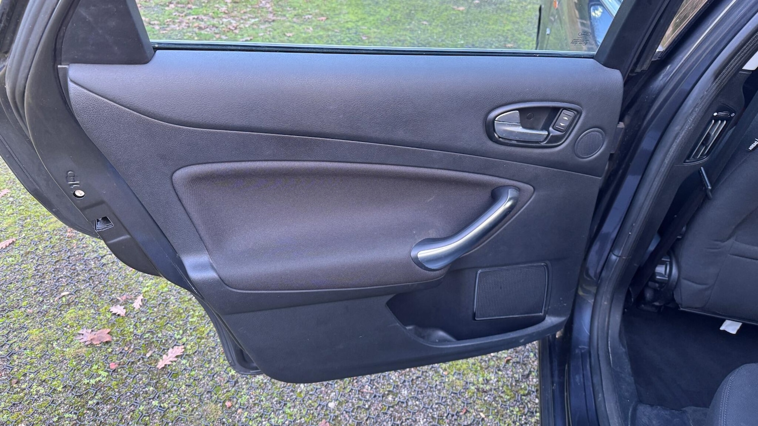 Used Ford Mondeo 2010 for sale - 77174963: Photo 19