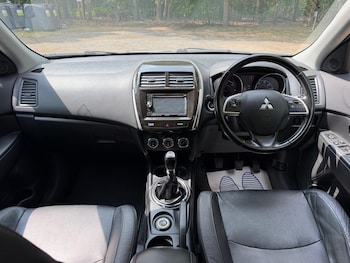 Used Mitsubishi ASX 2015 for sale - 79291897: Photo