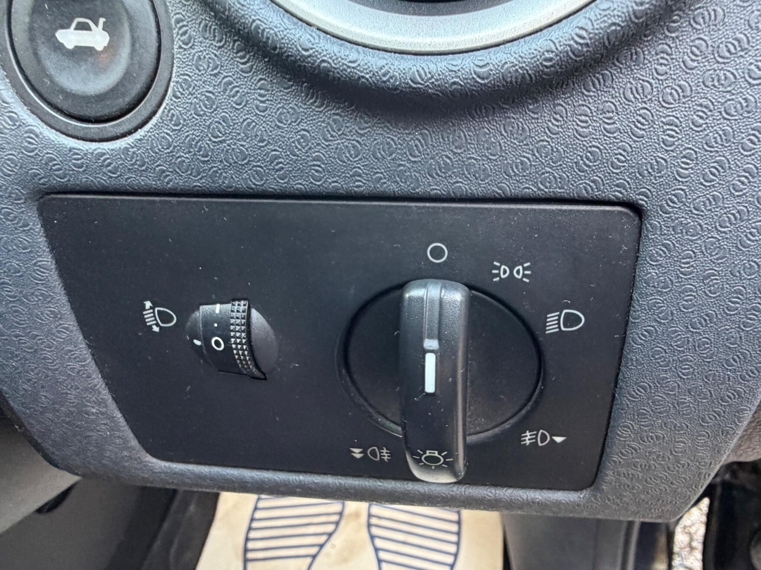 Used Ford Fusion 2011 for sale - 78185283: Photo 26