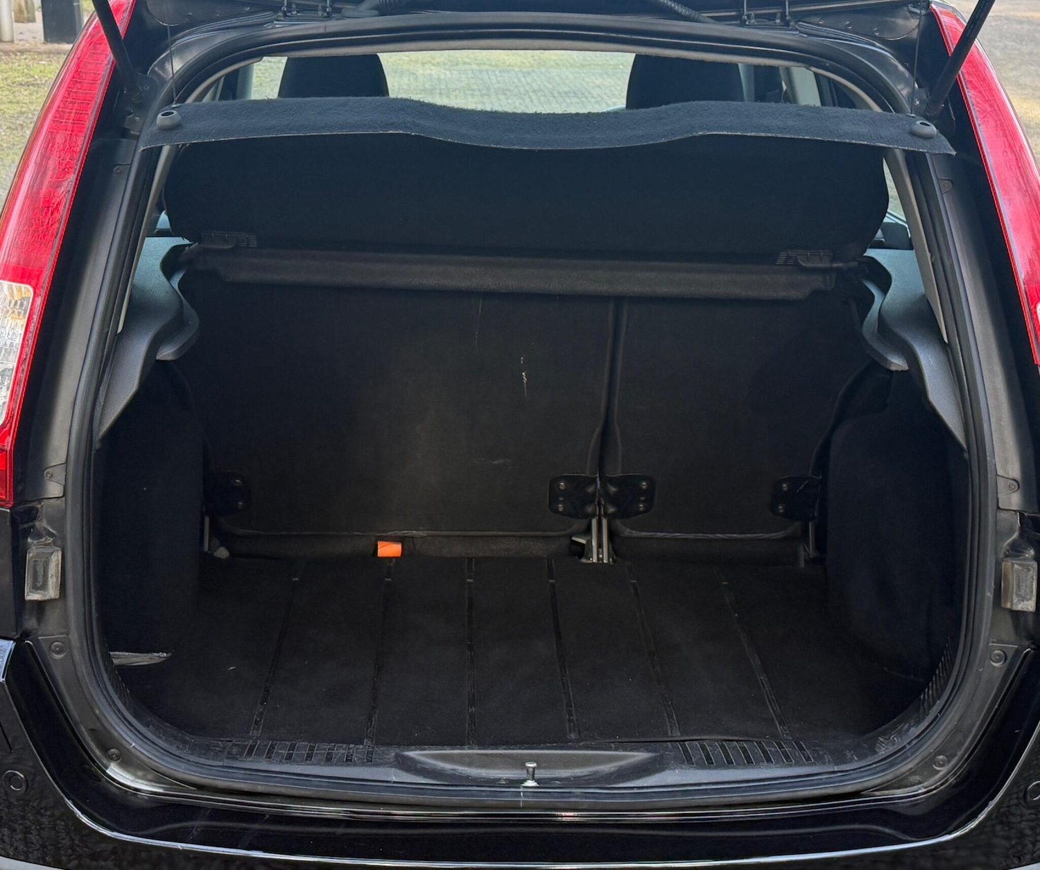 Used Ford Fusion 2011 for sale - 78185283: Photo 29