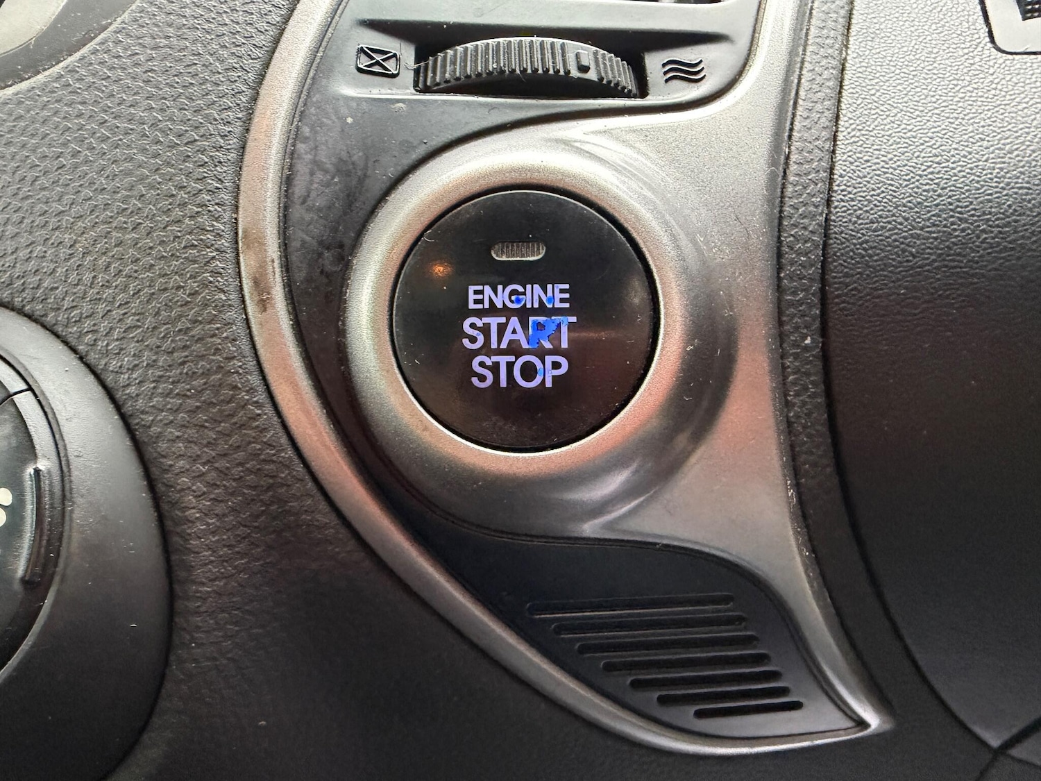 Used Hyundai Ix35 2011 for sale - 77040216: Photo 31