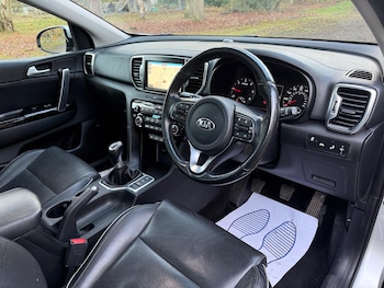 Used Kia Sportage 2017 for sale - 77040955: Photo