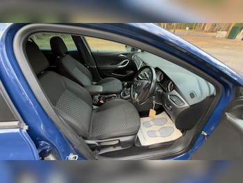 Used Vauxhall Astra 2018 for sale - 79830947: Photo