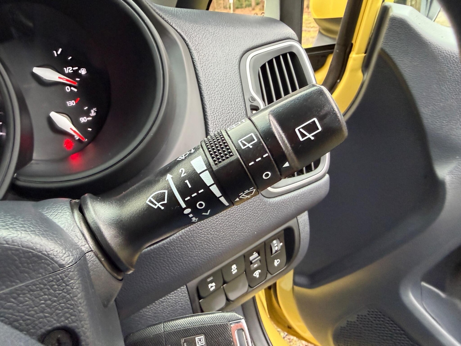 Used Kia Rio 2015 for sale - 77633343: Photo 33