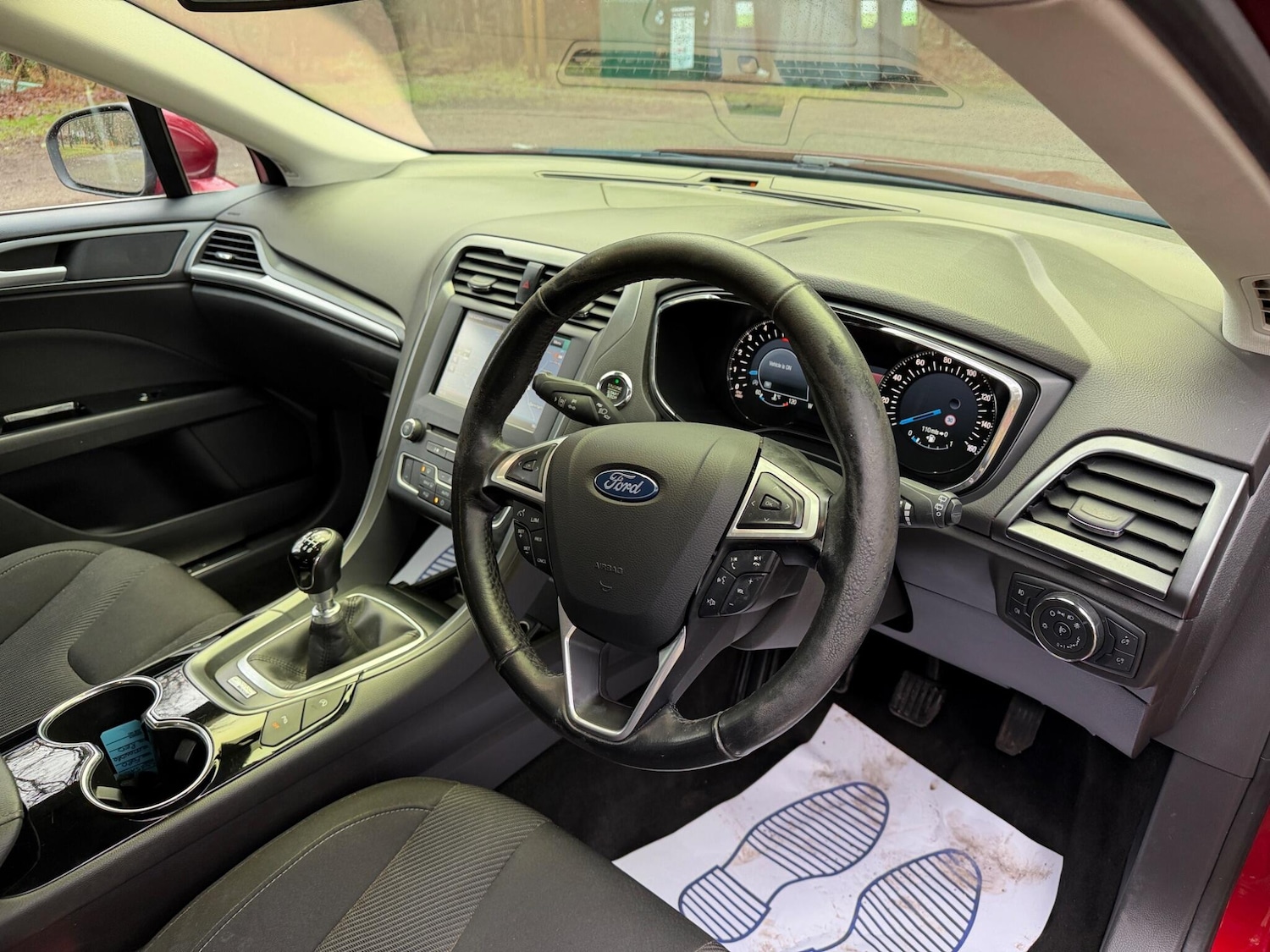 Used Ford Mondeo 2015 for sale - 77315128: Photo 15
