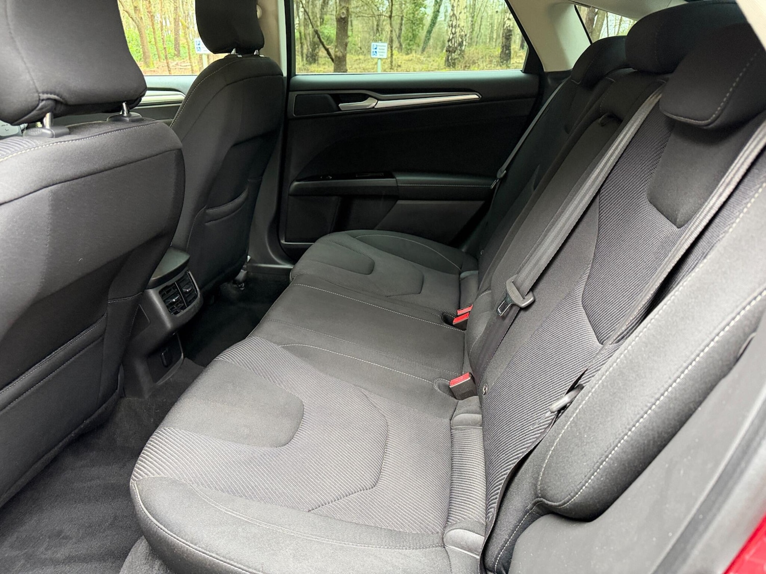 Used Ford Mondeo 2015 for sale - 77315128: Photo 19