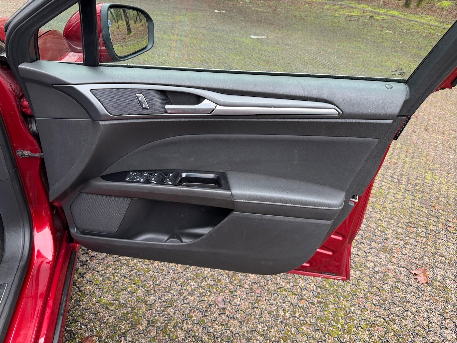 Used Ford Mondeo 2015 for sale - 77315128: Photo 51