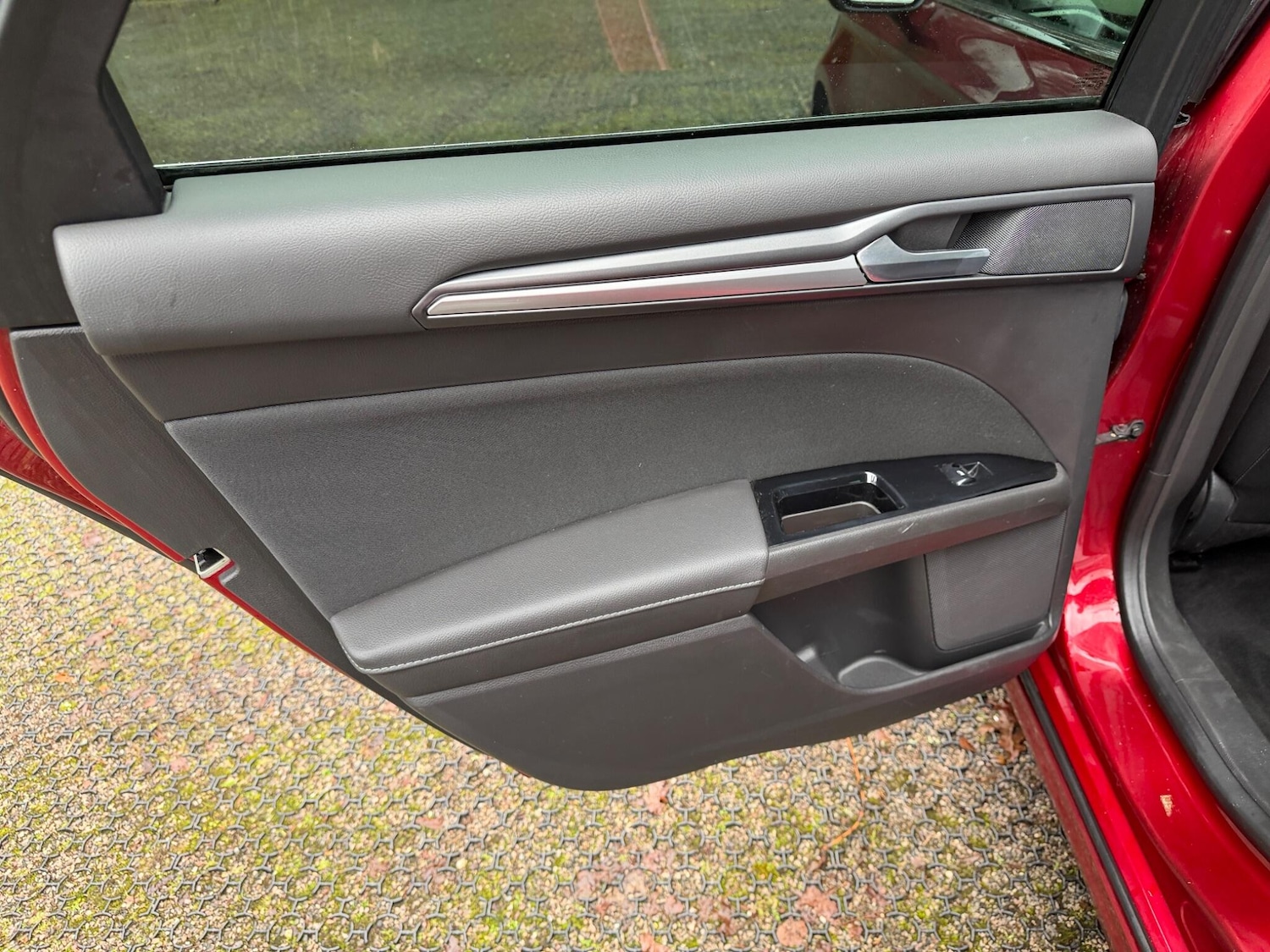 Used Ford Mondeo 2015 for sale - 77315128: Photo 53