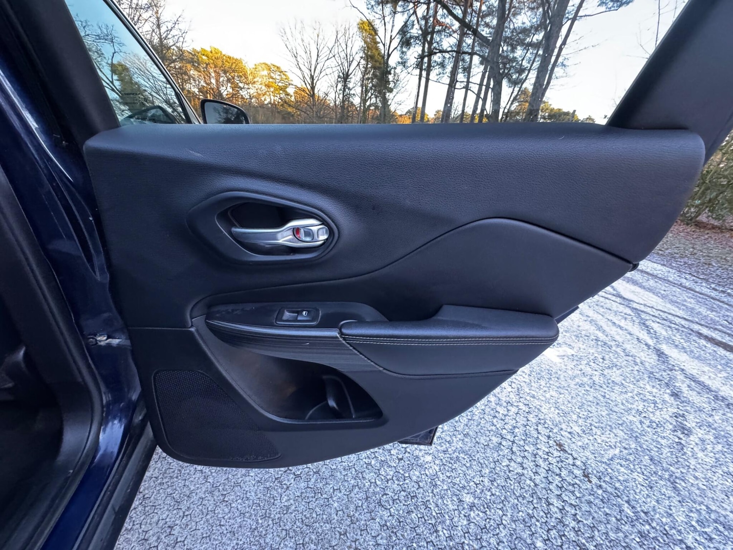 Used Jeep Cherokee 2015 for sale - 77120233: Photo 20