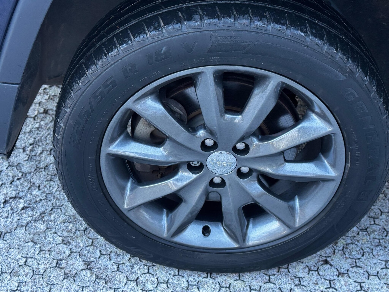 Used Jeep Cherokee 2015 for sale - 77120233: Photo 25