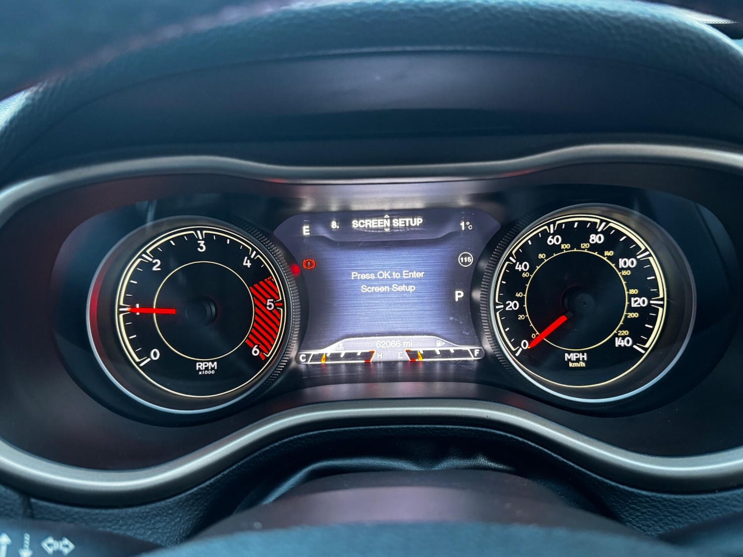 Used Jeep Cherokee 2015 for sale - 77120233: Photo 42