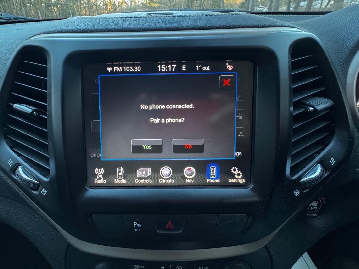 Used Jeep Cherokee 2015 for sale - 77120233: Photo 47