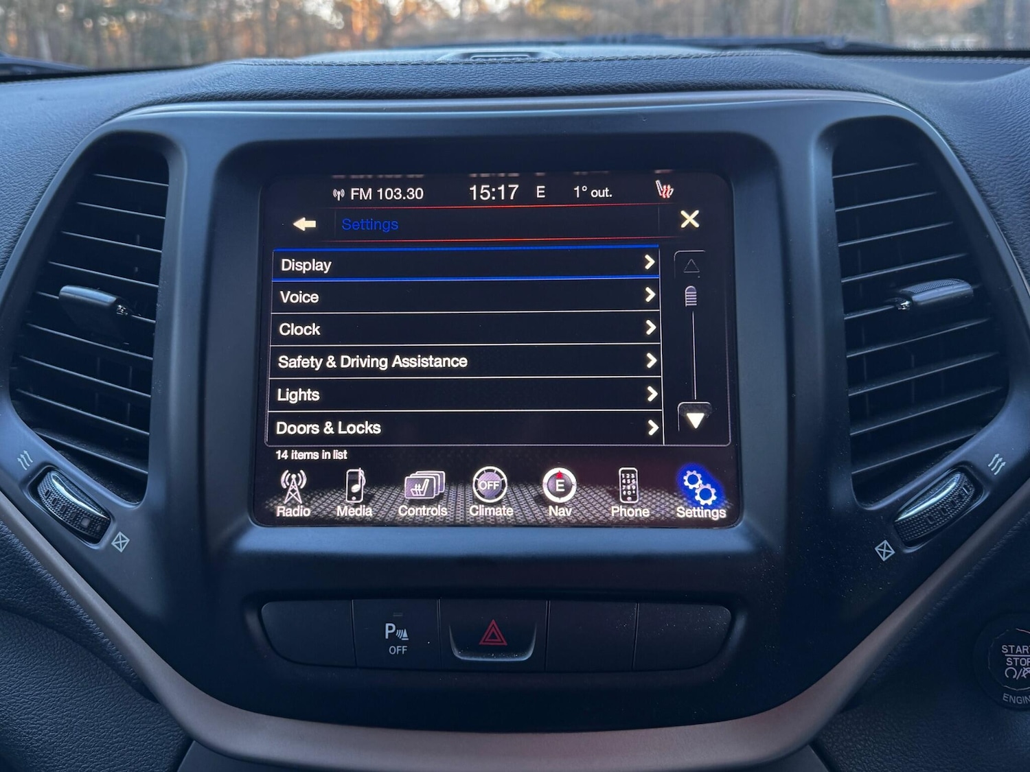 Used Jeep Cherokee 2015 for sale - 77120233: Photo 53