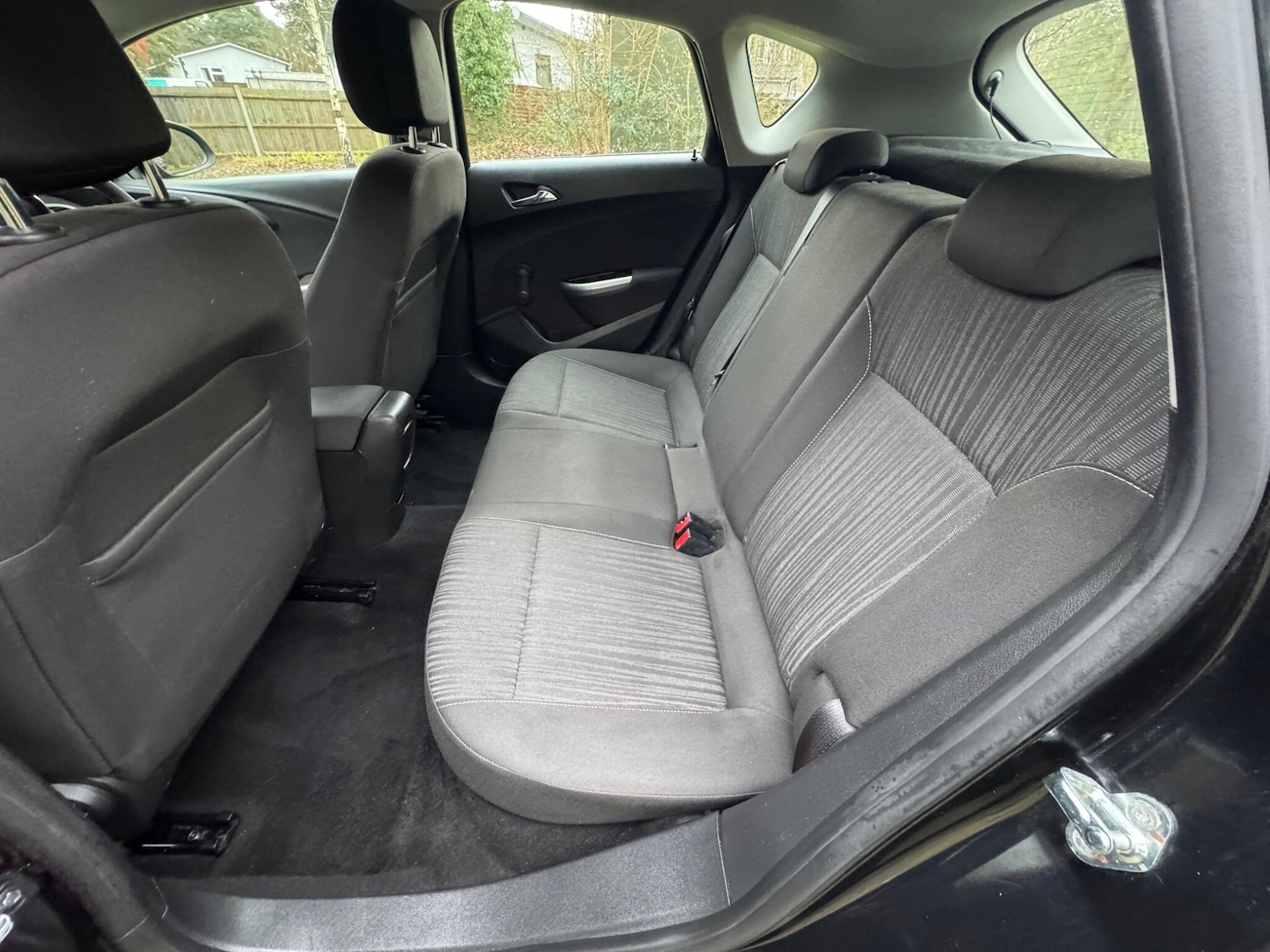 Used Vauxhall Astra 2011 for sale - 77549914: Photo 28