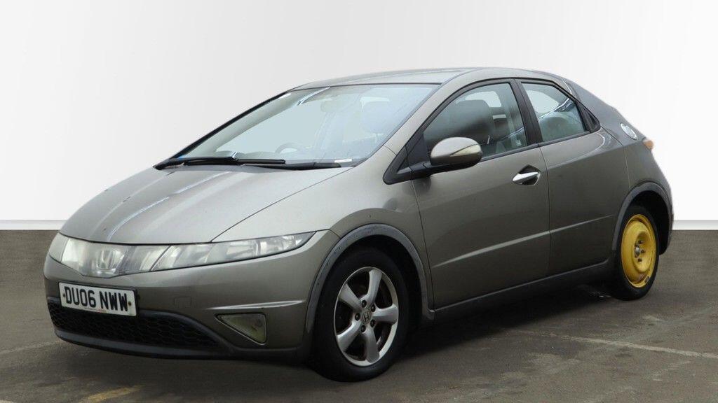 Used Honda Civic 2006 for sale - 77314798: Photo 2