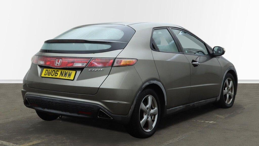 Used Honda Civic 2006 for sale - 77314798: Photo 4