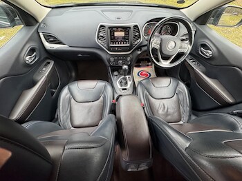 Used Jeep Cherokee 2015 for sale - 77753088: Photo