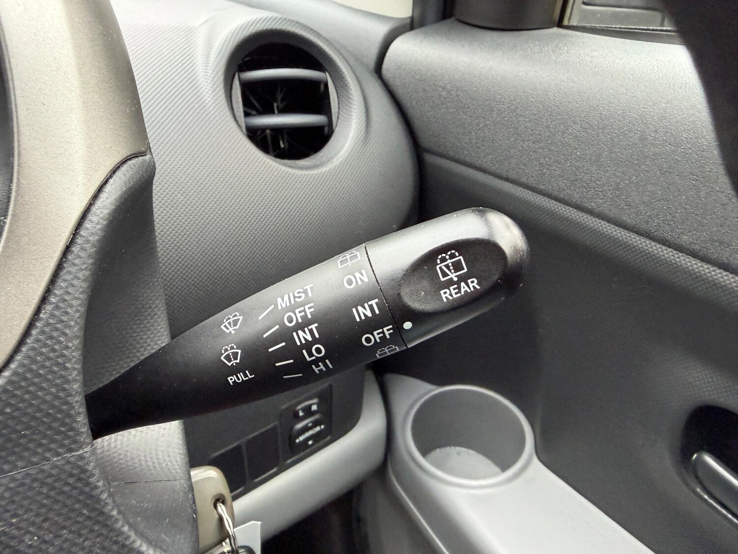 Used Daihatsu Sirion for sale - 77696286: Photo 26