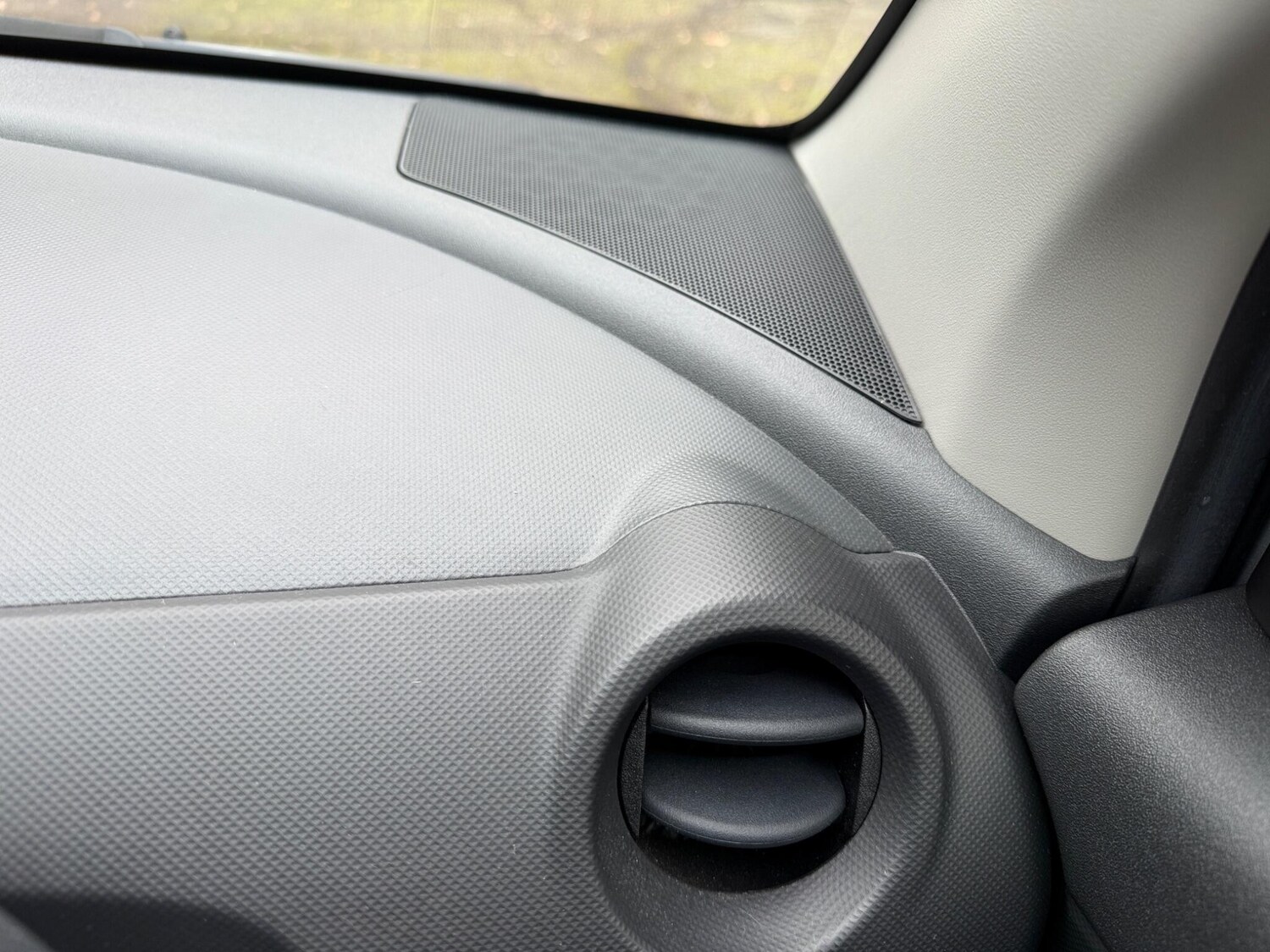 Used Daihatsu Sirion for sale - 77696286: Photo 30