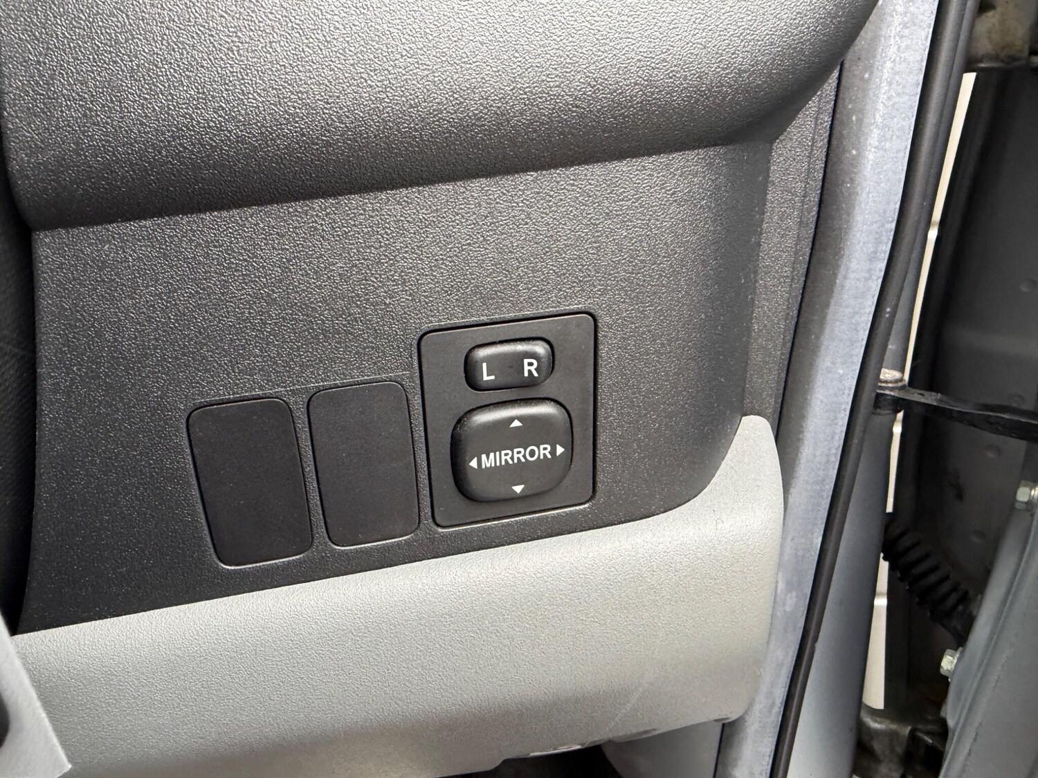 Used Daihatsu Sirion for sale - 77696286: Photo 31