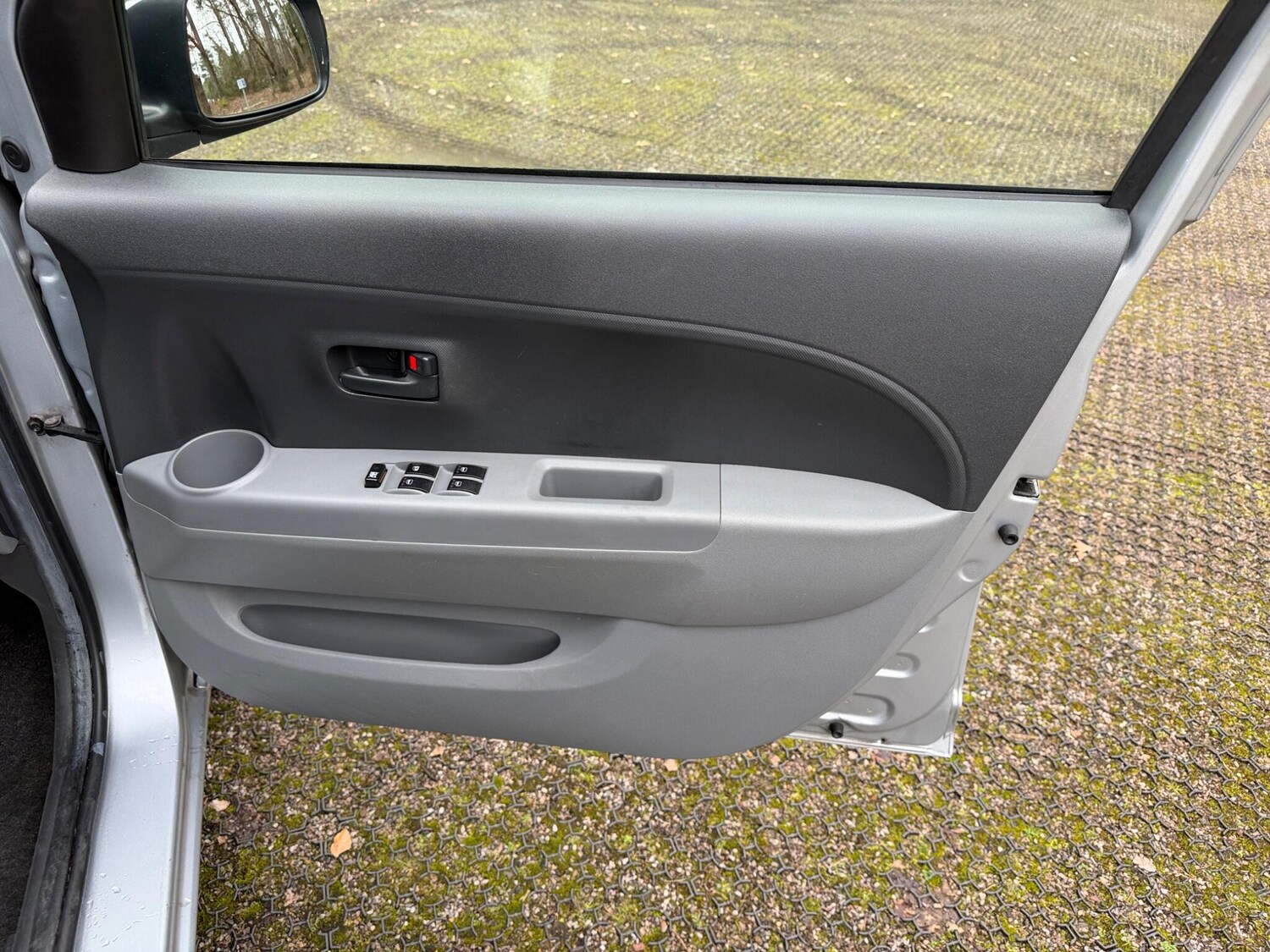 Used Daihatsu Sirion for sale - 77696286: Photo 39