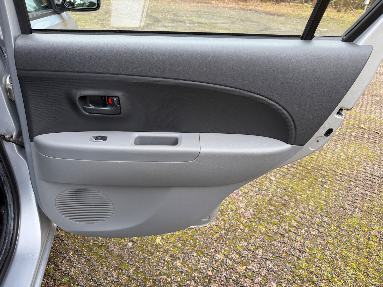 Used Daihatsu Sirion for sale - 77696286: Photo 40