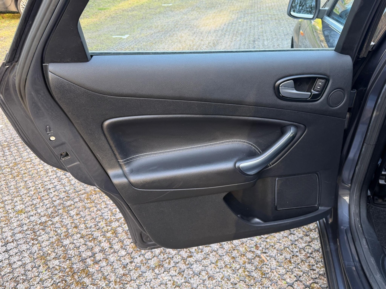 Used Ford Mondeo 2010 for sale - 78184683: Photo 17