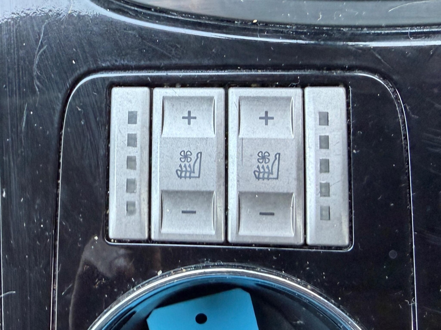 Used Ford Mondeo 2010 for sale - 78184683: Photo 39