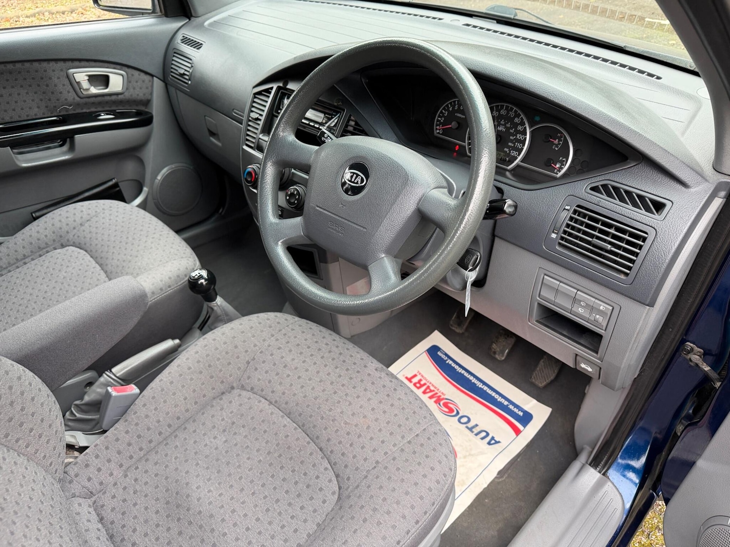 Used Kia Carens for sale - 77683258: Photo 14