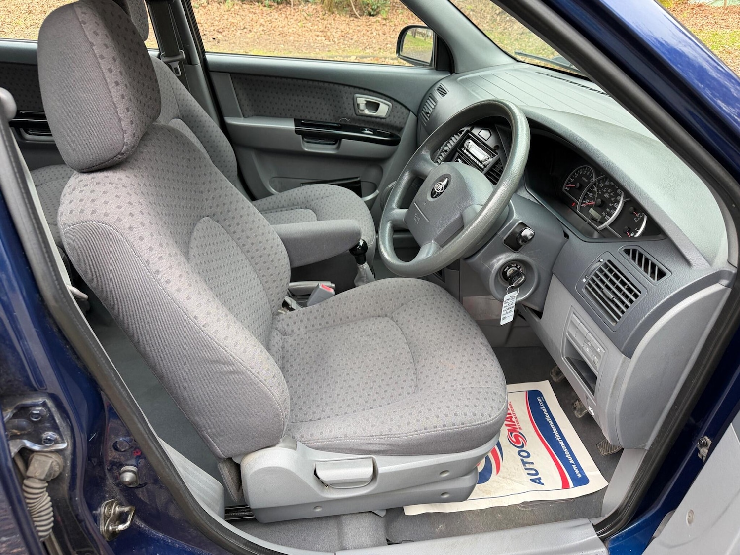 Used Kia Carens for sale - 77683258: Photo 15