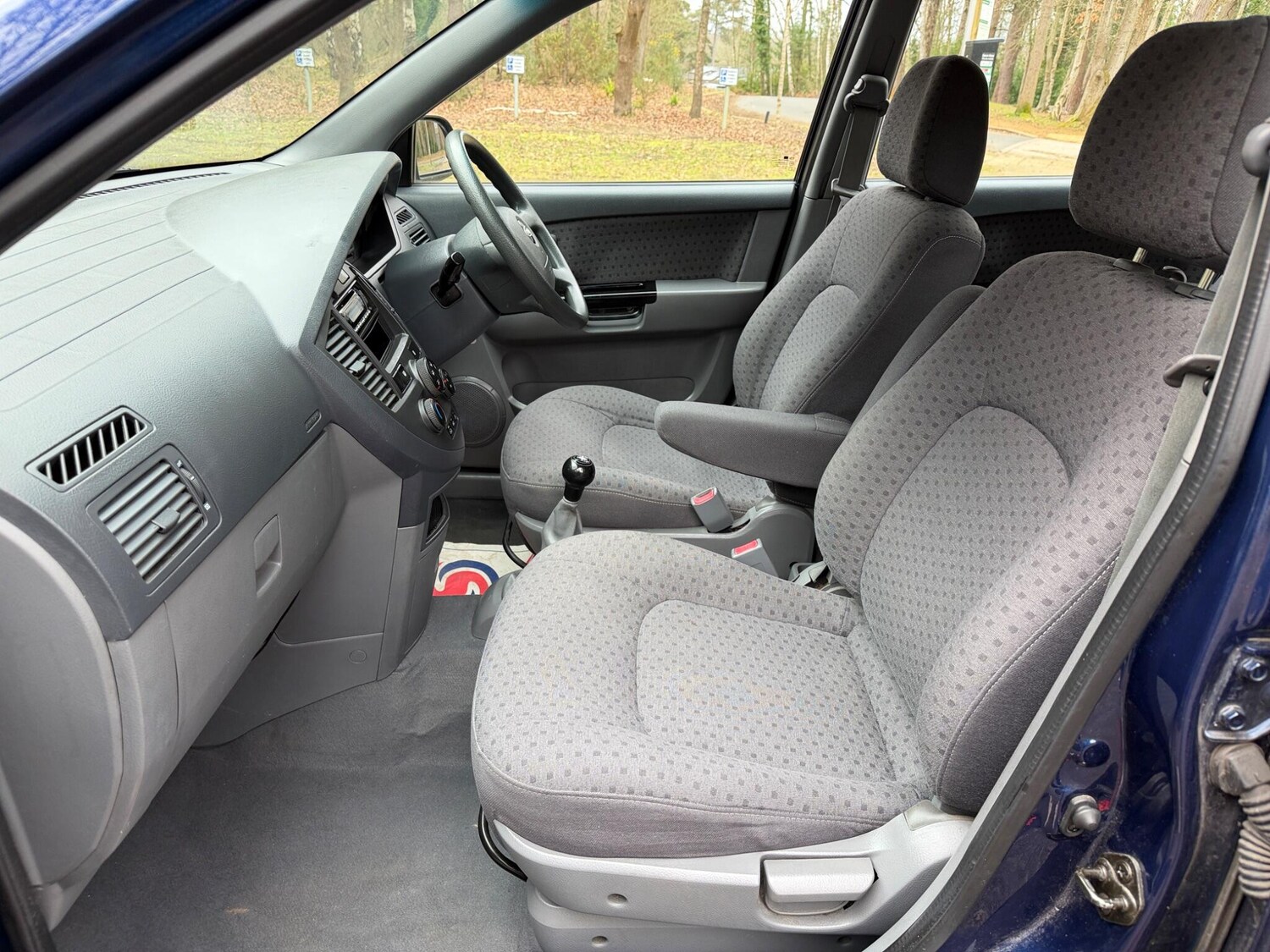 Used Kia Carens for sale - 77683258: Photo 16