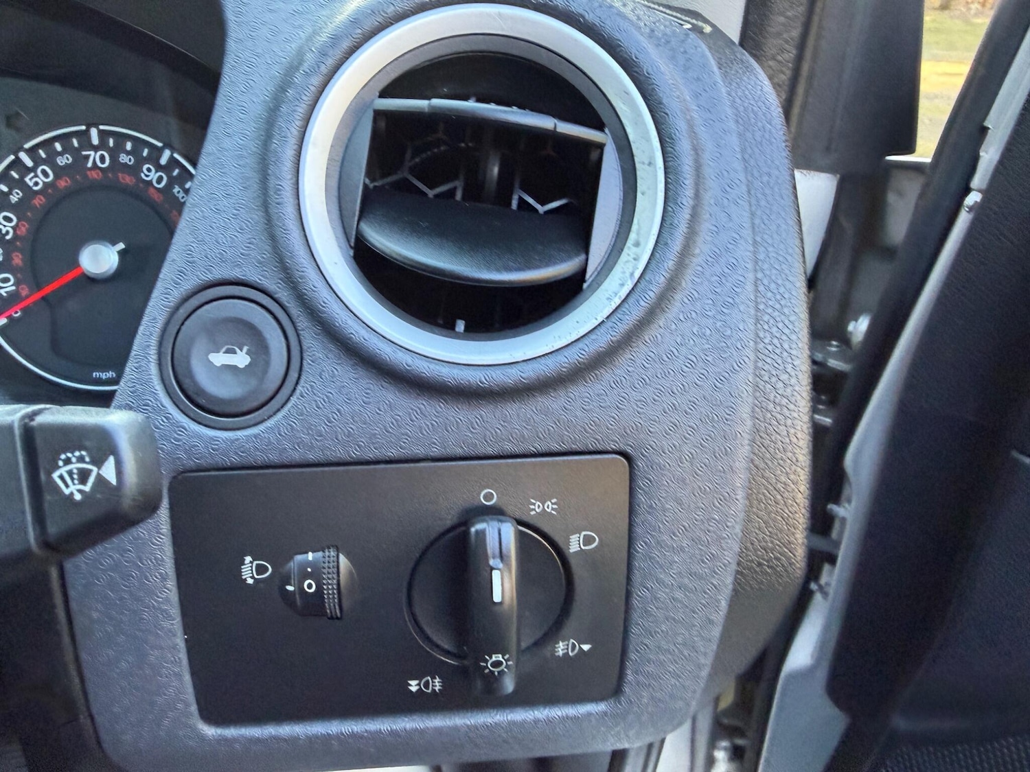 Used Ford Fusion for sale - 77925125: Photo 30