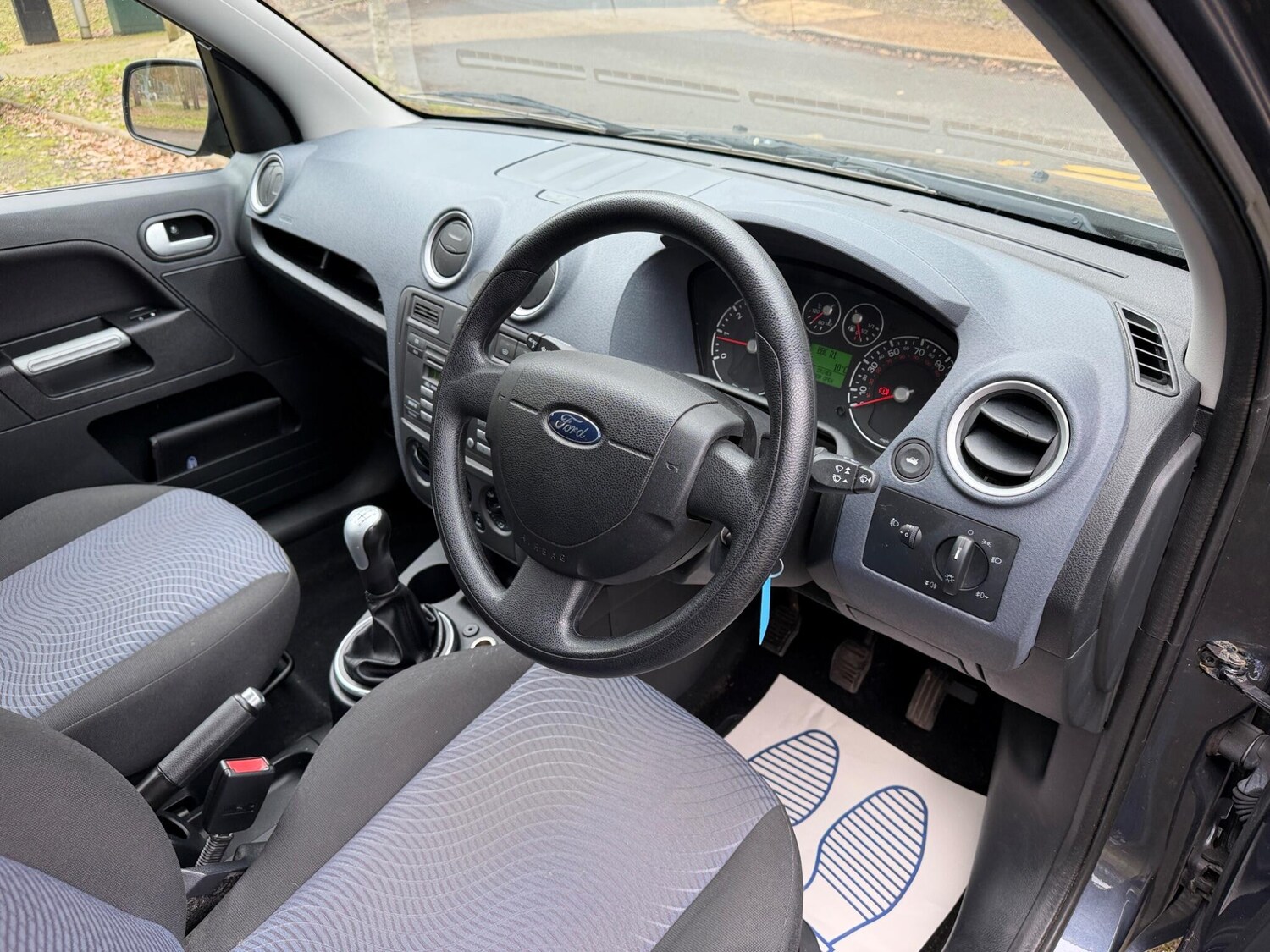 Used Ford Fusion 2010 for sale - 77633399: Photo 14