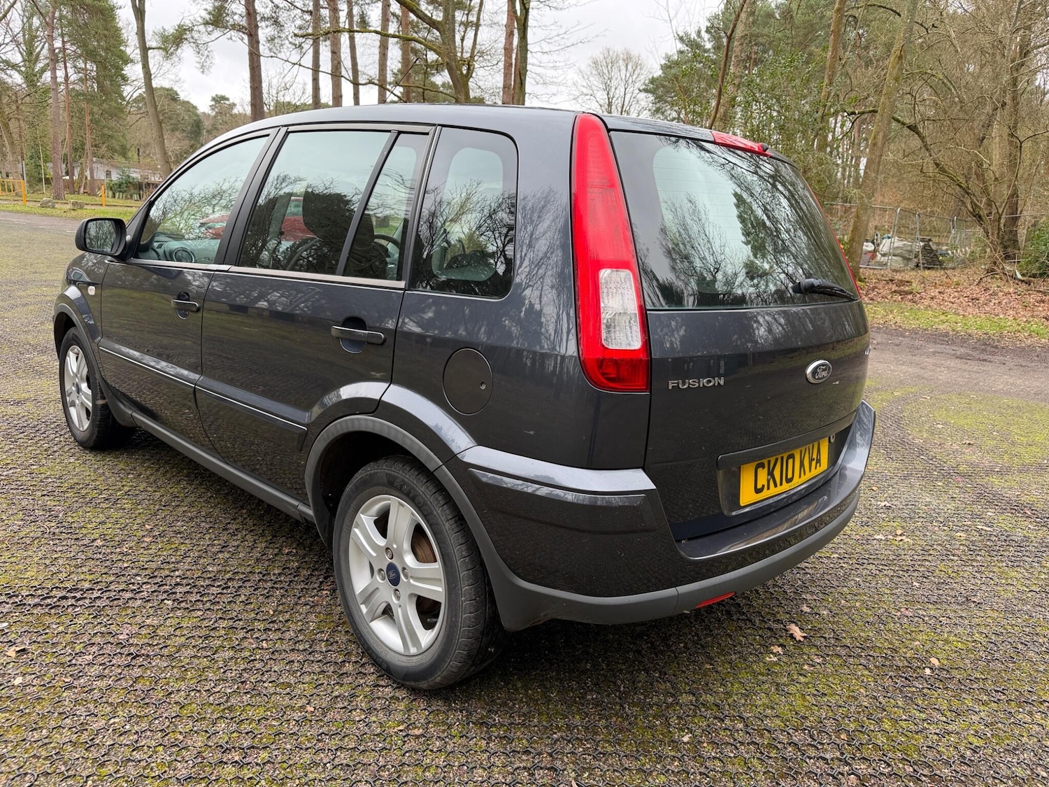 Used Ford Fusion 2010 for sale - 77633399: Photo 5