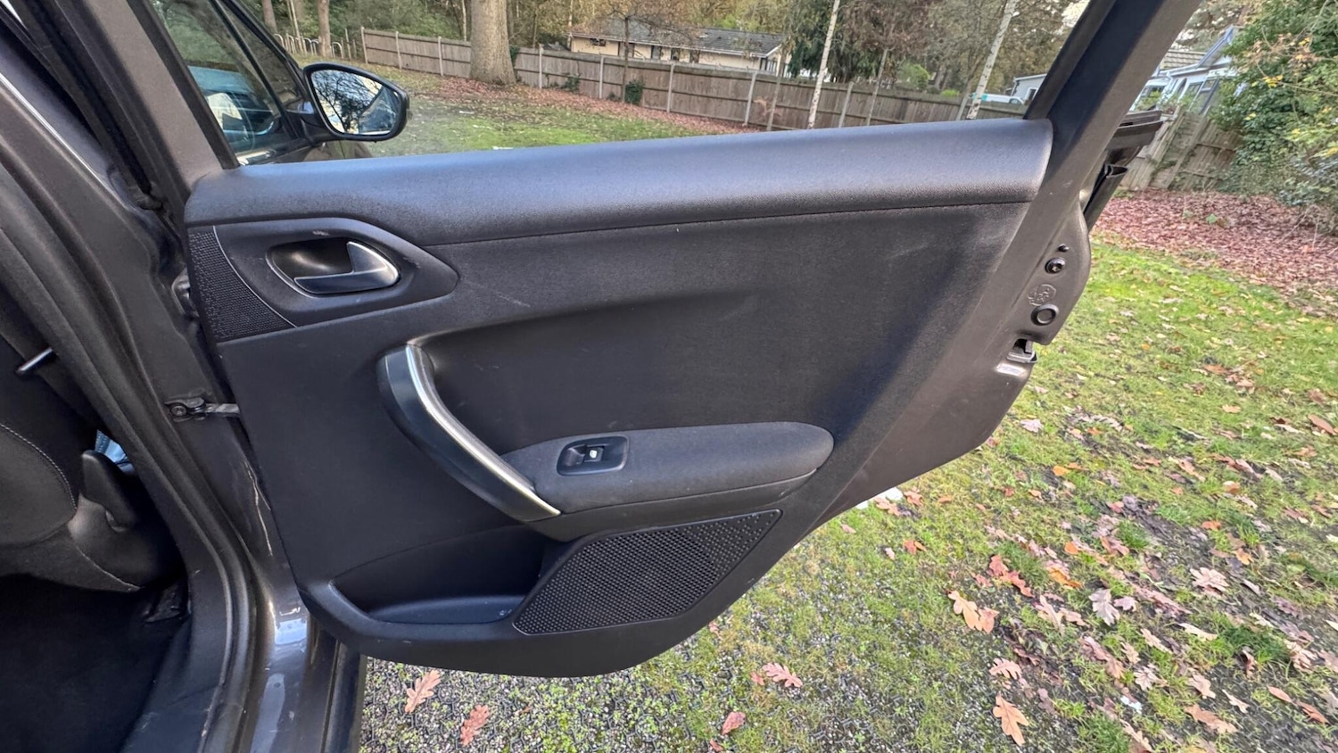 Used Peugeot 2008 2018 for sale - 77040394: Photo 11