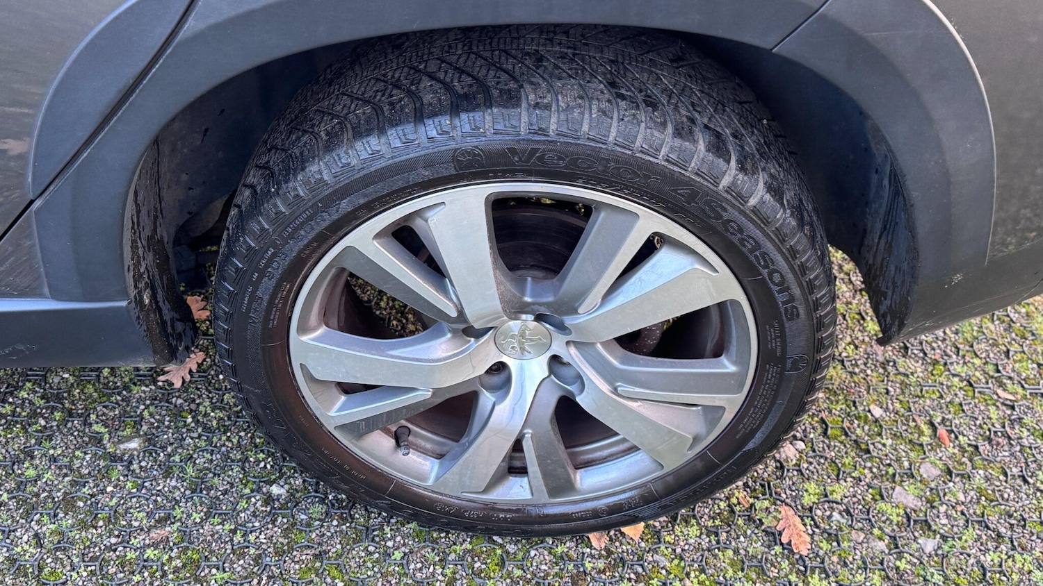 Used Peugeot 2008 2018 for sale - 77040394: Photo 15